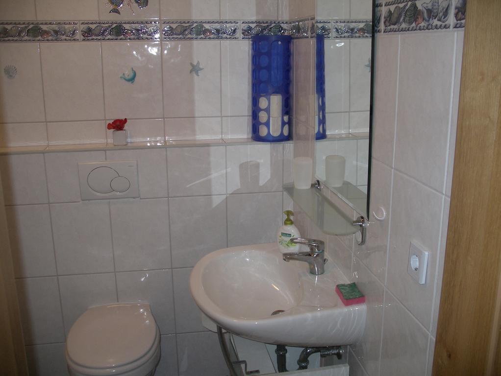 Apartments Marija Малинска Экстерьер фото